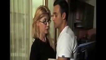 The Mature Beauty'S Passionate Encounter With A Well-Endowed Gentleman In A Classic Italian Porn Film