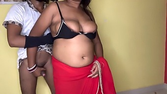 Kamvali Bay, An Indian Bbw