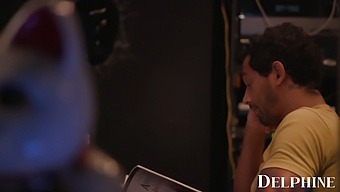 Vanessa Vega'S Nocturnal Rendezvous Leads To A Steamy Fucking Experience